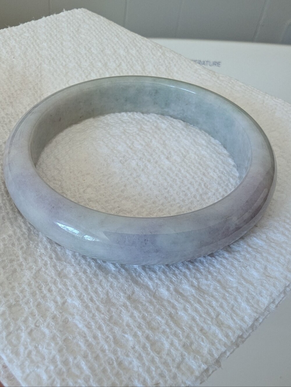 Spring Color Jadeite Jade - Picture 2 of 3
